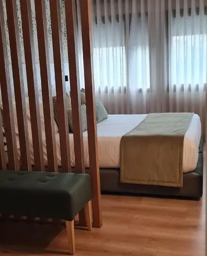 Oda ve Kahvaltı Ribeira House