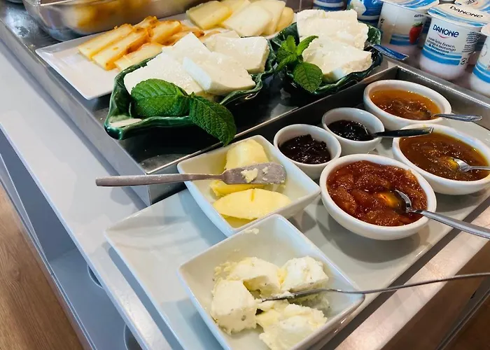 Ribeira House Oda ve Kahvaltı 4*